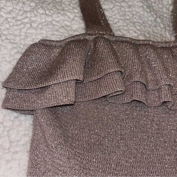 H&M Gray Ruffled Crop Tank Top - Picture 3 of 7